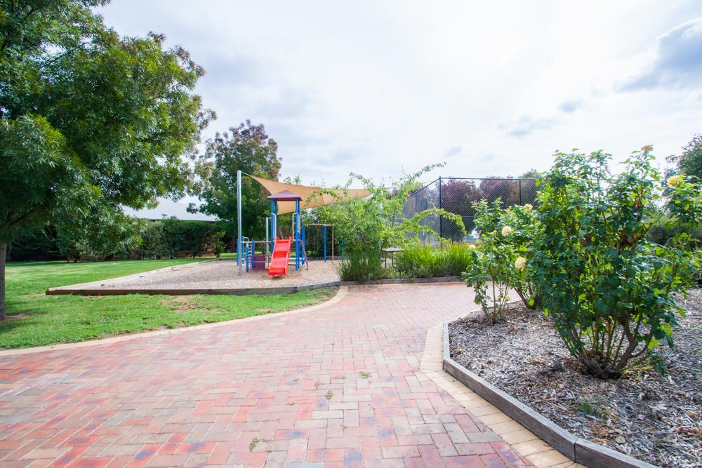 Hotel Perricoota Vines Retreat Moama Esterno foto